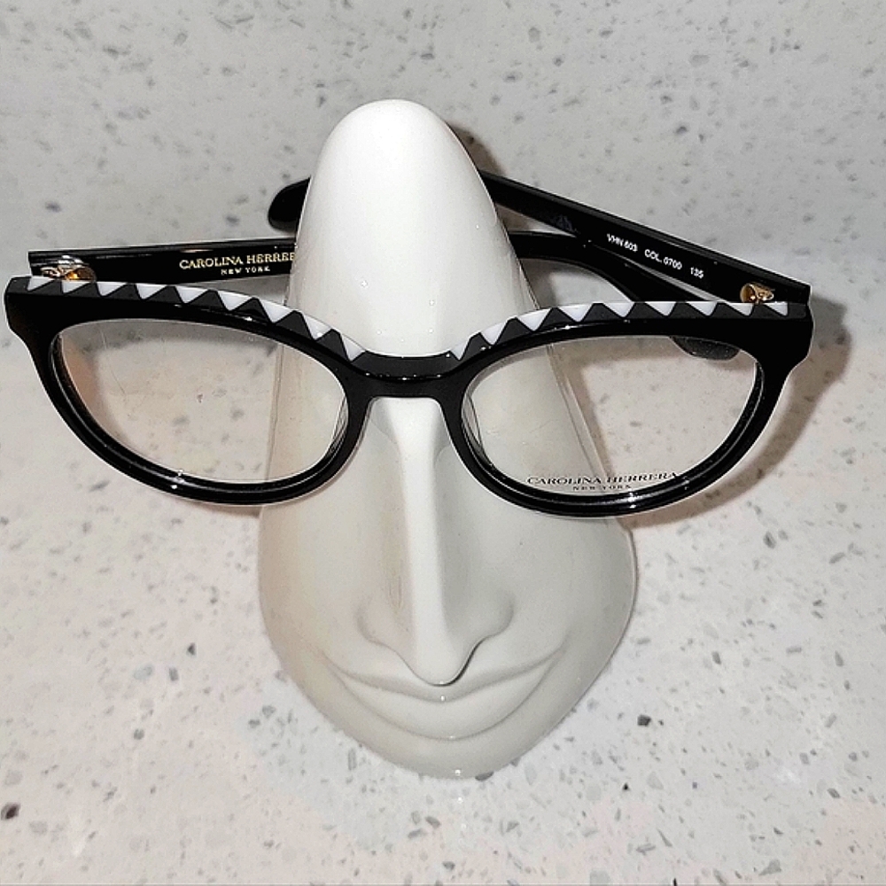 NWT Carolina Herrera NY Opthalmic